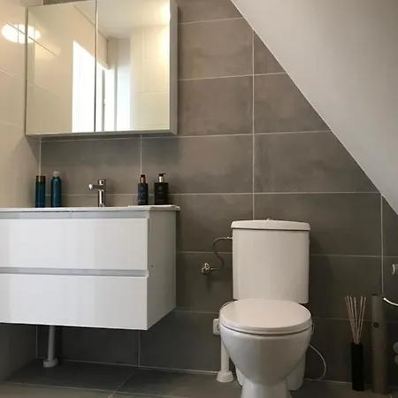 Cubehouse City-centre Apartment *